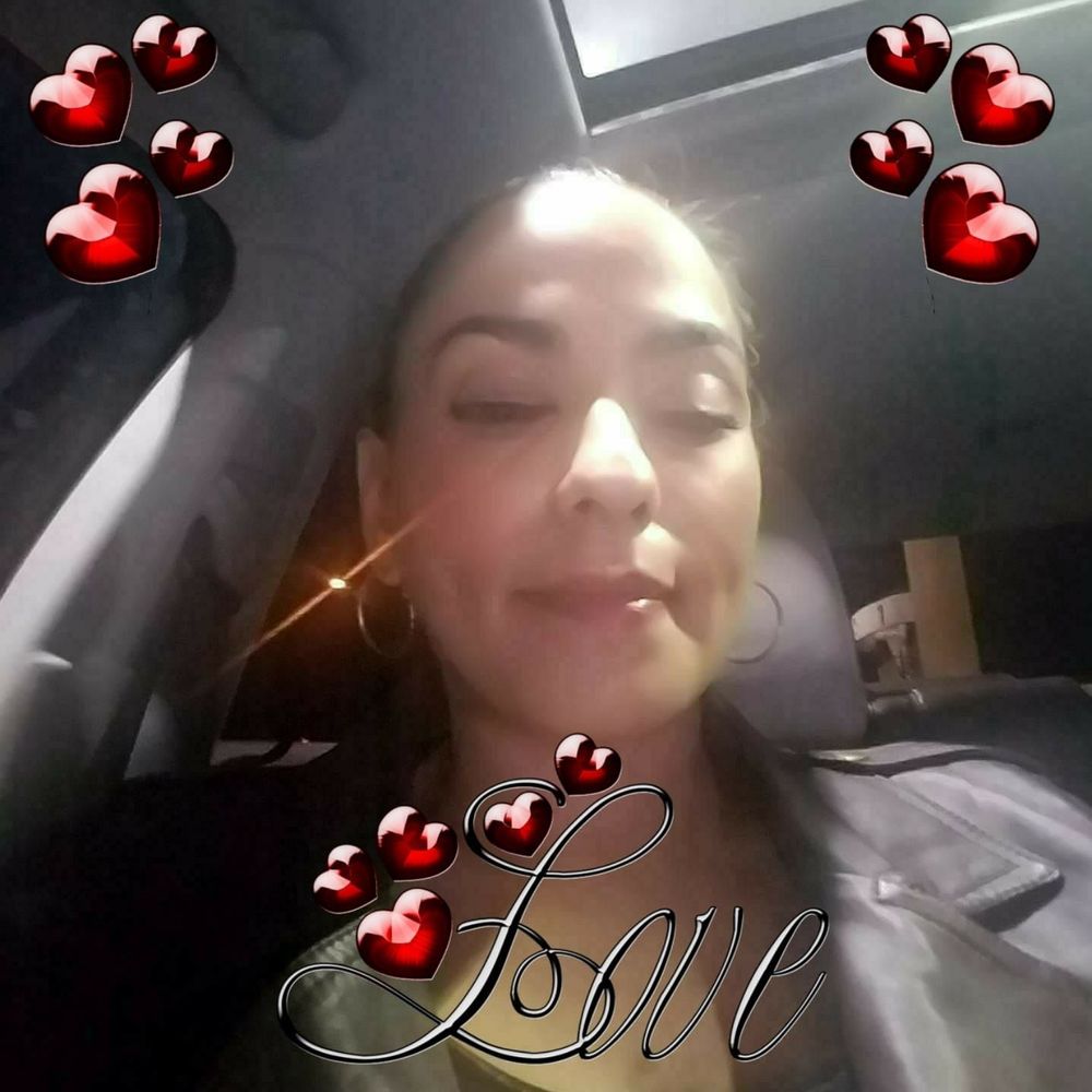 Meet your Posher, Cassi adri
